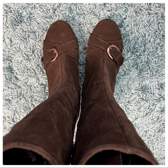 💕Beautiful Tall Black La Canadienne Heeled Boots💕 - Picture 5 of 10